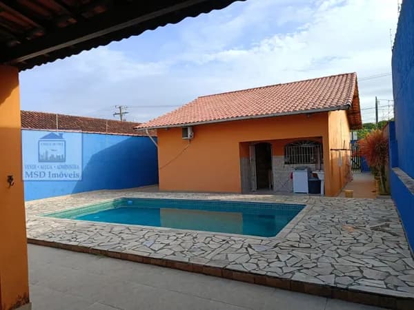 Casa Padrão para Venda em Jardim Jamaica Itanhaém-SP