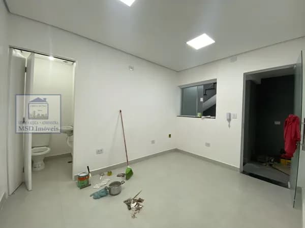 Sala comercial Sobreposta para Aluguel em Gopoúva Guarulhos-SP