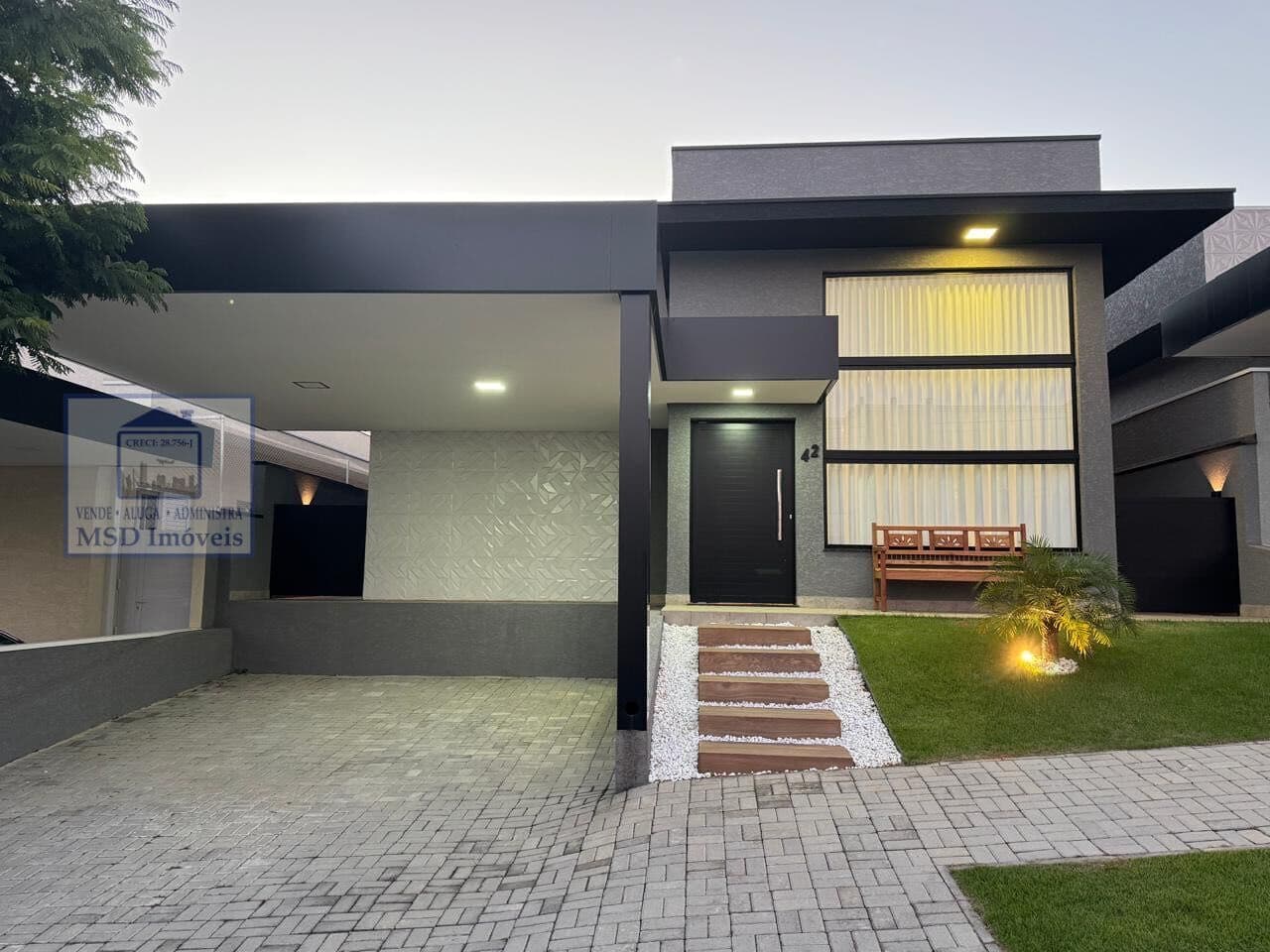 Casa Alto Padrão para Venda em Atibaia-SP
