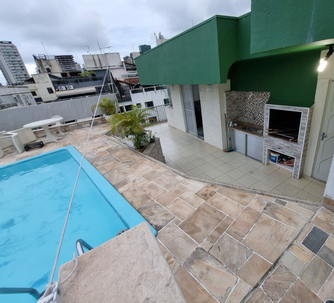 Apartamento em Guarujá - Jardim Las Palmas