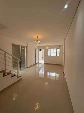 Casa em Guarujá - Jardim dos Pássaros