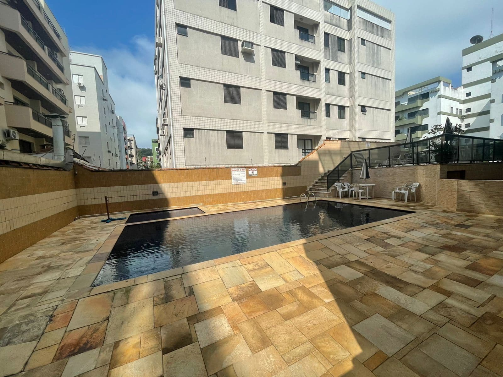 Apartamento padrão Praia do Tombo