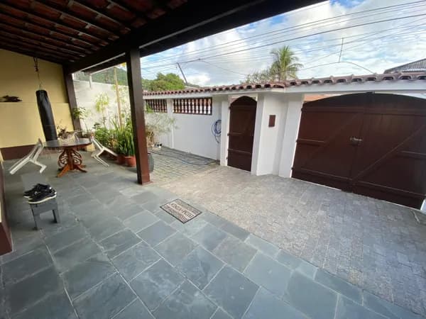 Casa em Guarujá - Jardim Primavera