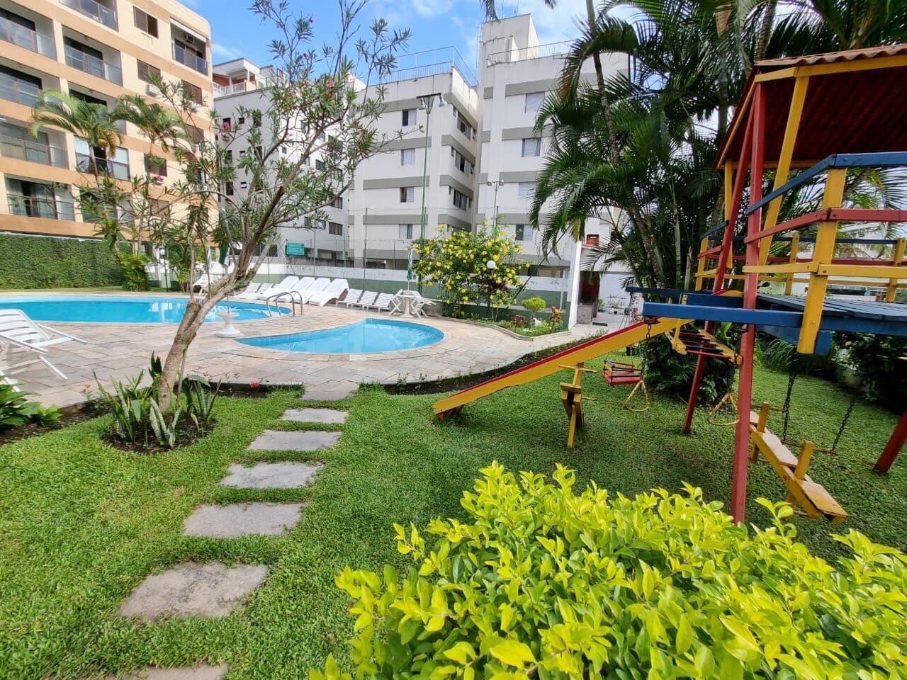 Apartamento em Guarujá - Jardim Las Palmas