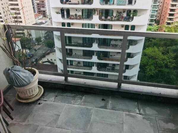 Apartamento em Guarujá - Barra Funda