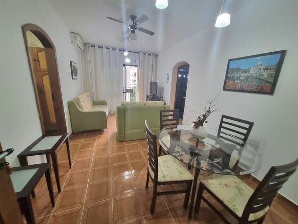 Apartamento em Guarujá - Enseada
