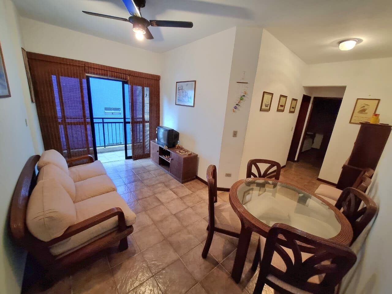 Apartamento em Guarujá - Jardim Las Palmas