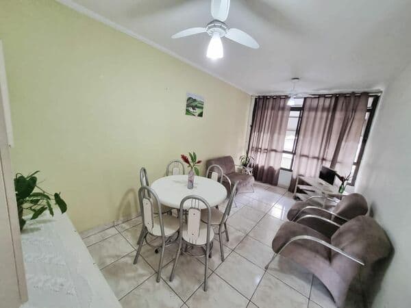 Apartamento em Guarujá - Pitangueiras