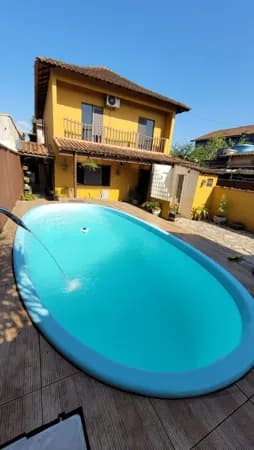 Sobrado em Guarujá - Vila Santo Antônio