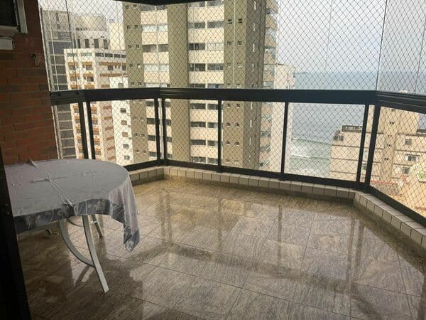 Apartamento em Guarujá - Vila Alzira