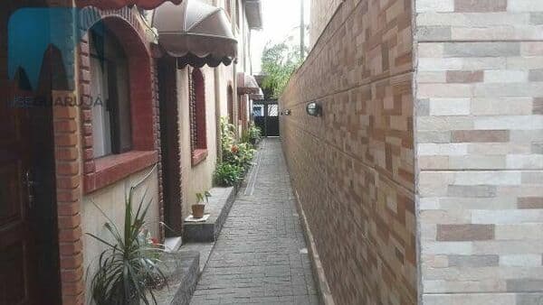 Casa em Condomínio para Venda em Vila Santo Antônio Guarujá-SP