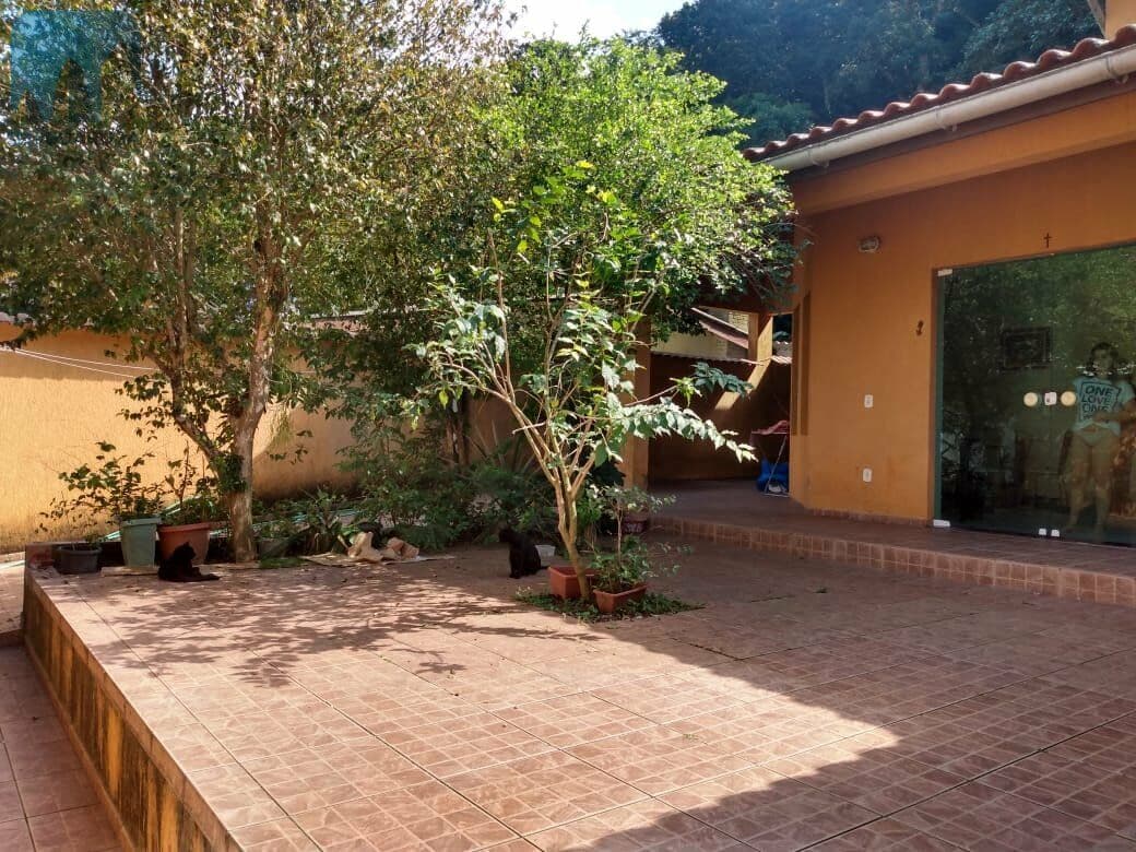 Casa Padrão para Venda em Jardim Guaiuba Guarujá-SP