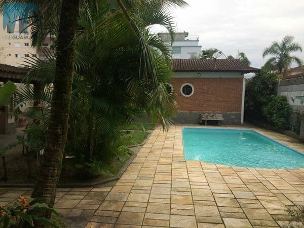 Casa Padrão para Venda em Vila Caiçara Praia Grande-SP