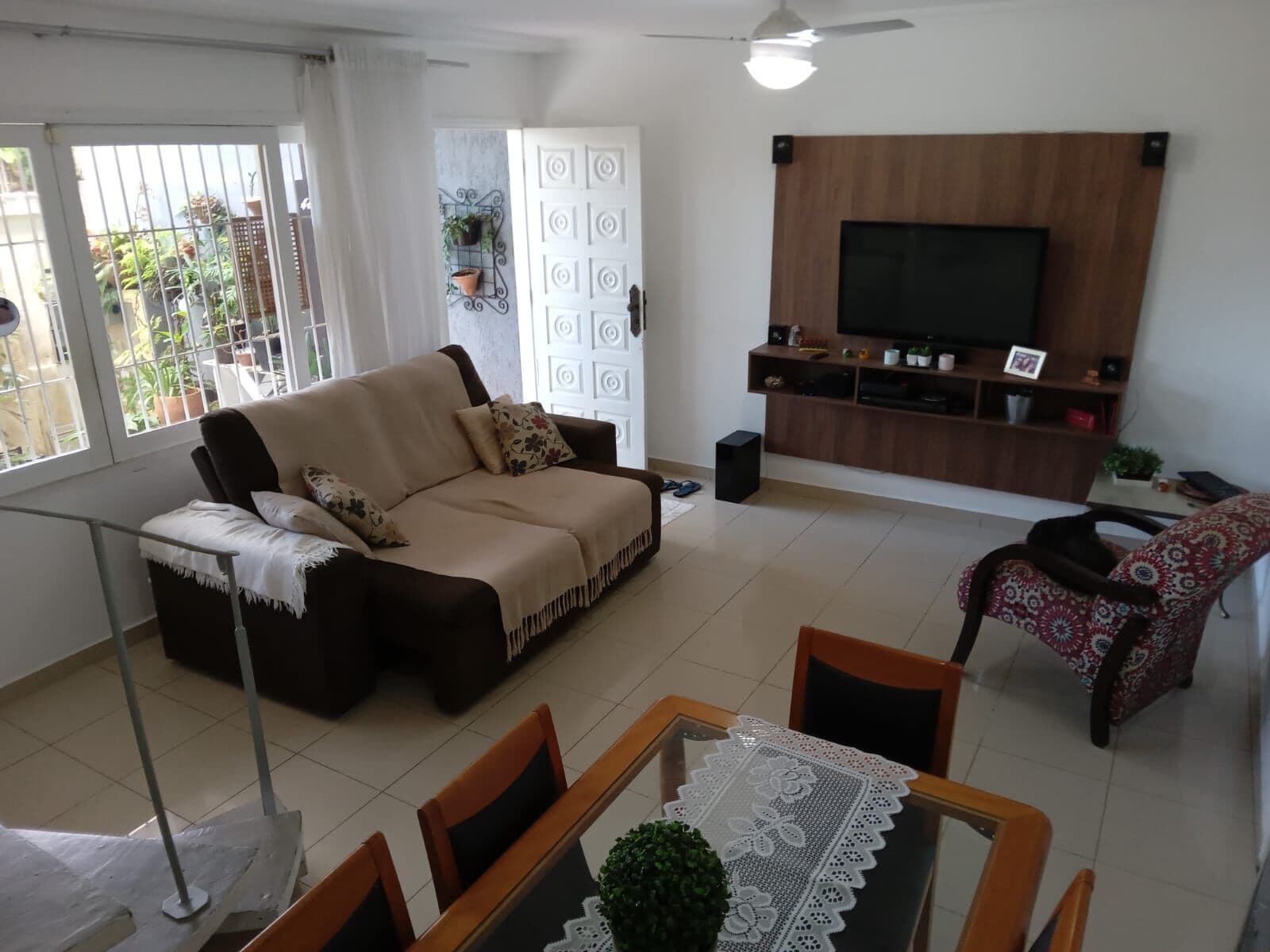 Sobrado em Guarujá - Enseada