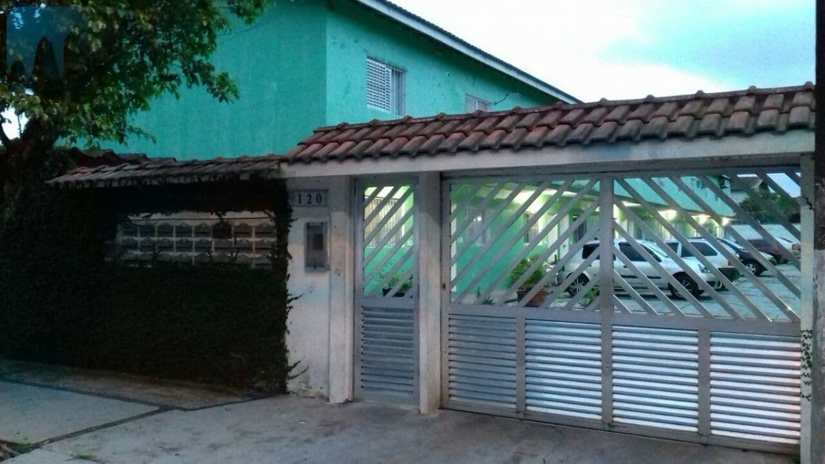 Sobrado Geminado para Venda e Aluguel em Jardim Santa Maria Guarujá-SP