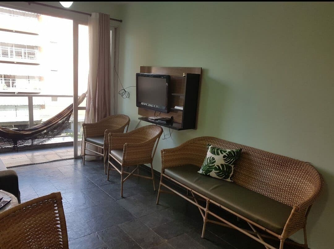 Apartamento em Guarujá - Jardim Belmar