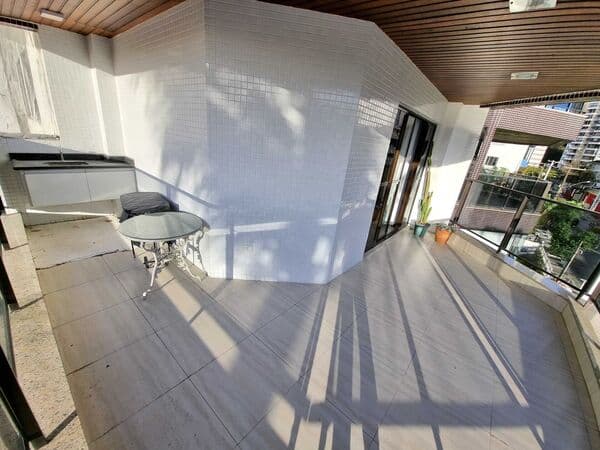 Apartamento em Guarujá - Vila Alzira