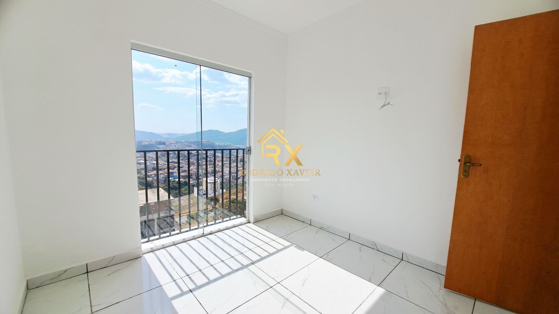 DUPLEX COM VISTA PANORÂMICA DE TODA POÇOS DE CALDAS - Jardim Bandeirantes em Poços de Caldas