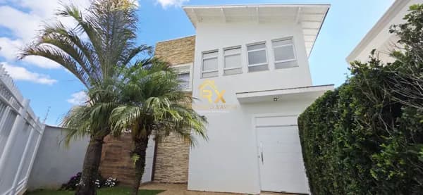 🌸 CASA COM 3 QUARTOS, DIFERENCIADA À VENDA NO JARDIM DAS HORTÊNSIAS 🌸