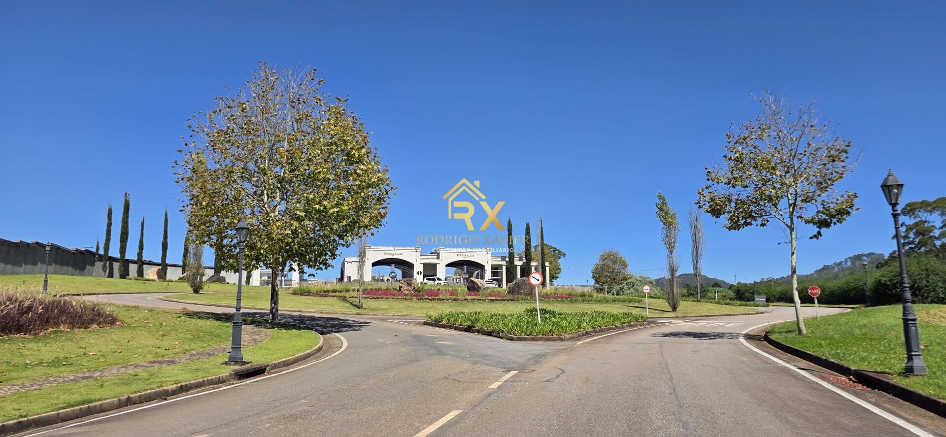 Terreno em condomínio de alto padrão, região oeste de Poços de Caldas