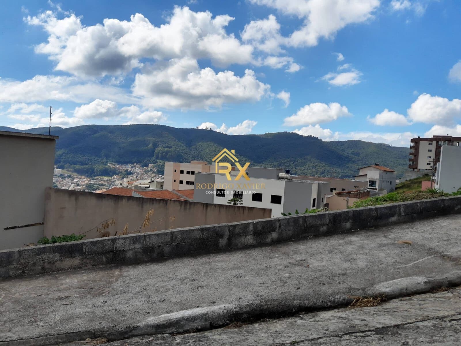 Terreno com 369m² no Monte Verde em Poços de Caldas