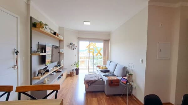Apartamento com 3 quartos sendo uma suite com closet na região oeste