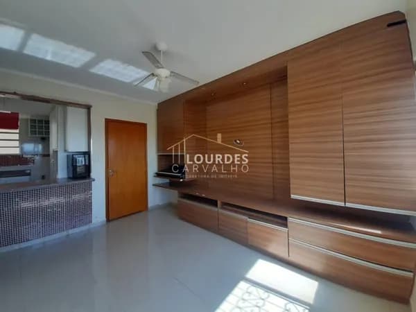 Apartamento 02 Dormitórios - Centro