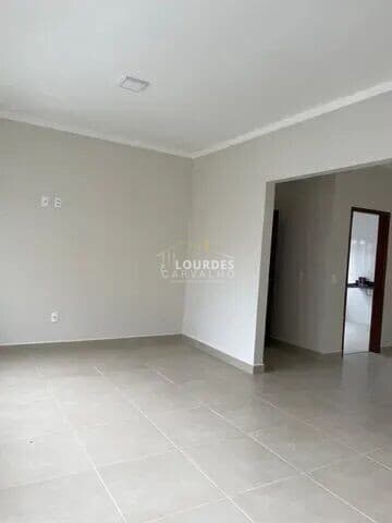 Casa Padrão á venda - 3 dormitórios sendo 1 suíte - Bairro Jardim Paulista