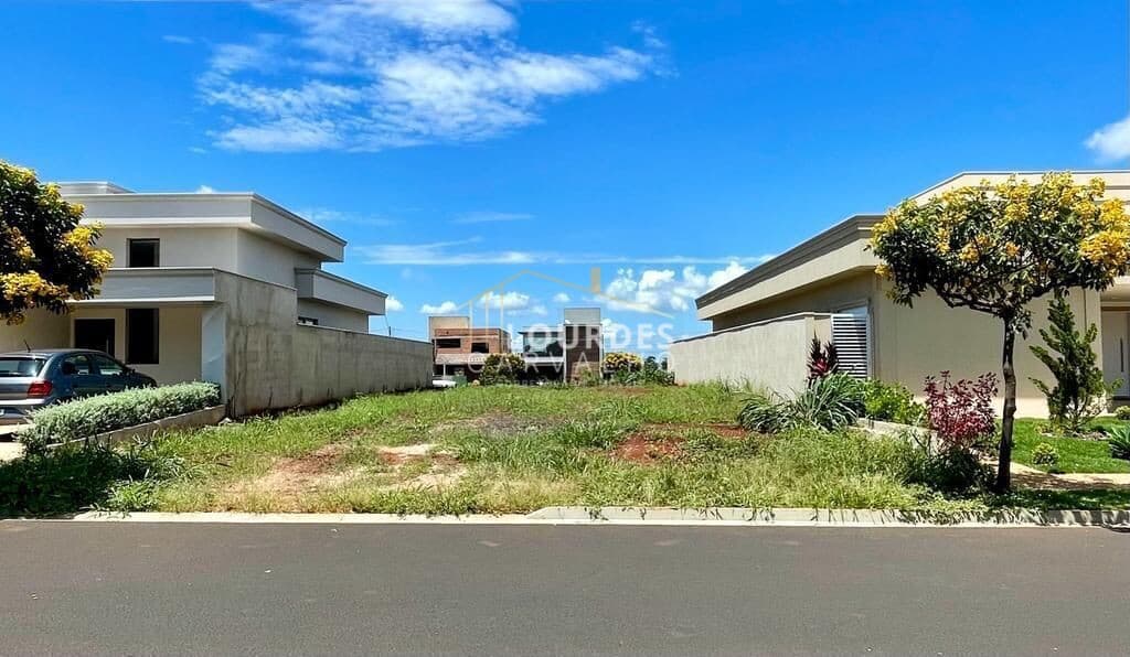 Terreno Plano/Ilha - Condomínio Residencial Alto Do Castelo