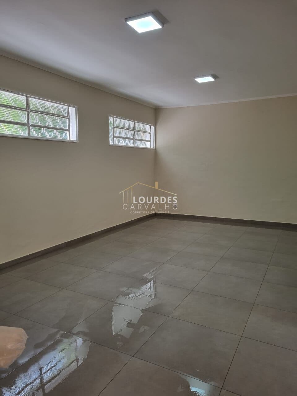 Casa Totalmente Reformada 03 Dormitórios - Monte Alegre