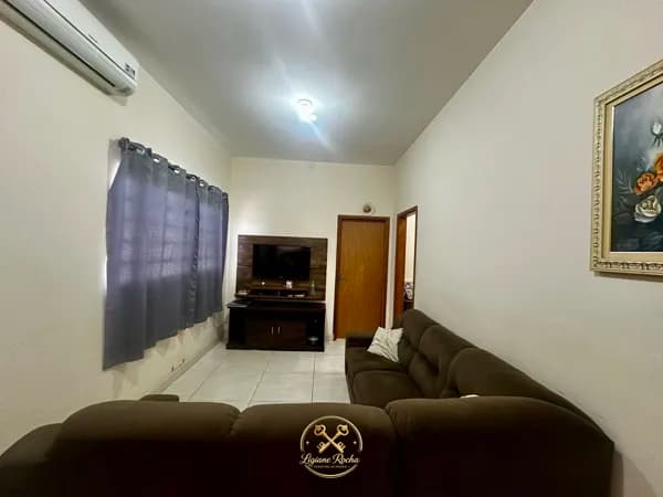 Casa Alvenaria de esquina no Jardim Angélica em Três Lagoas/MS