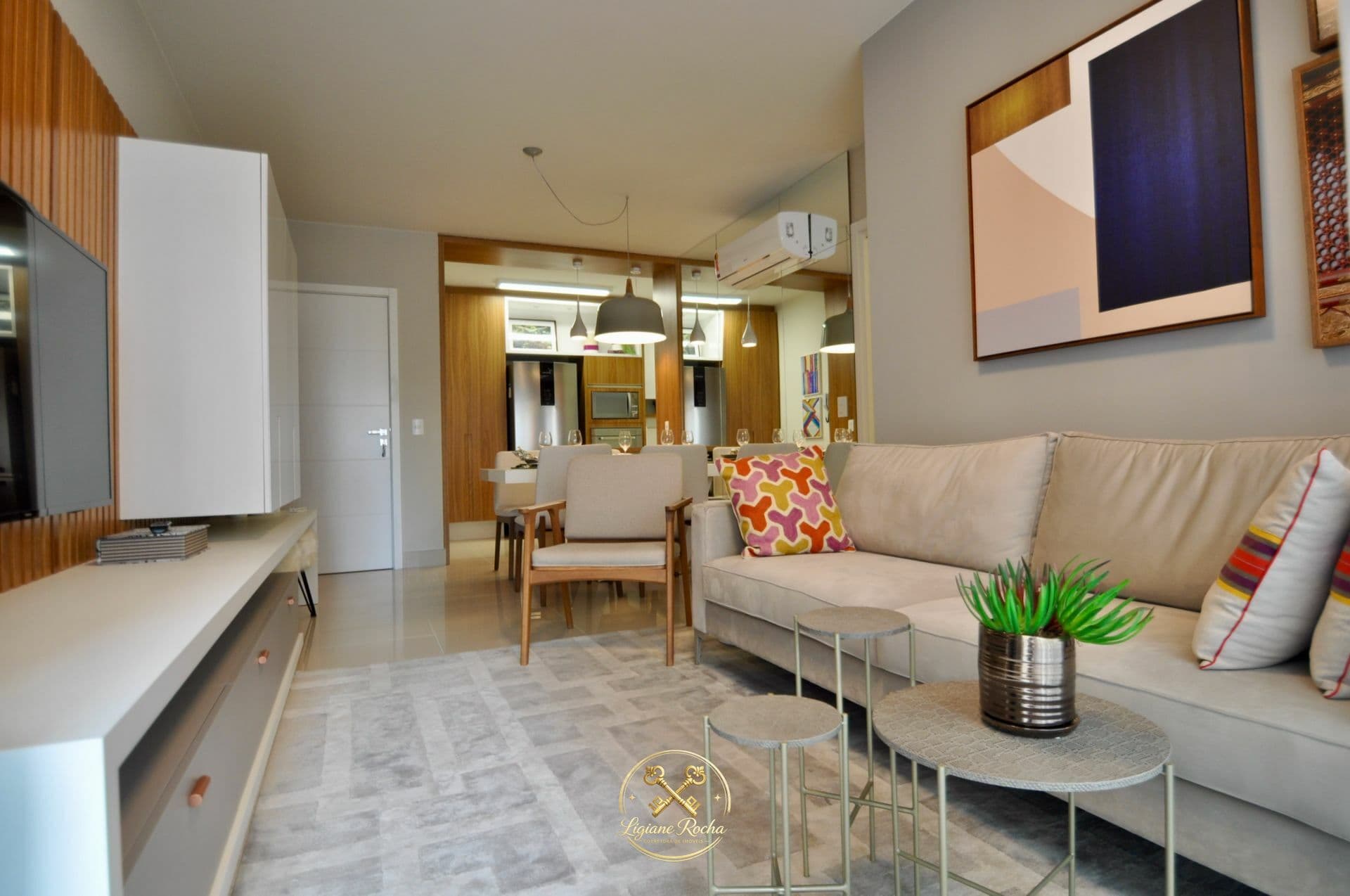 Apartamento decorado com 03 quartos 1 suite