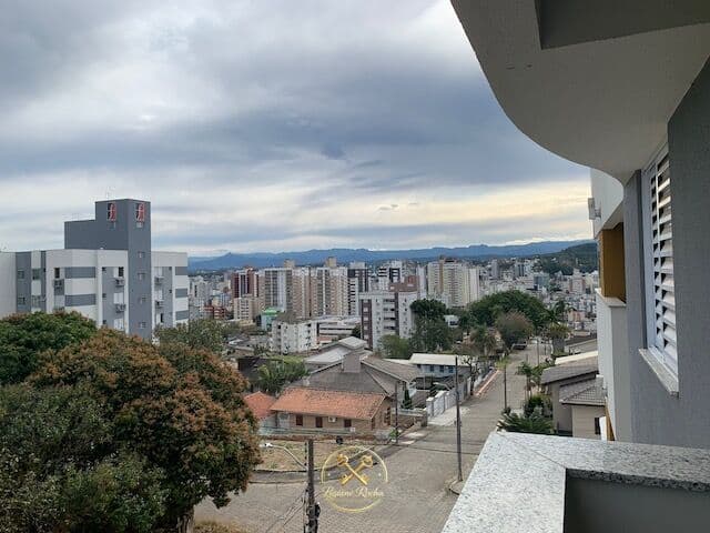 Apartamento no bairro São Cristovão em ponto alto da cidade