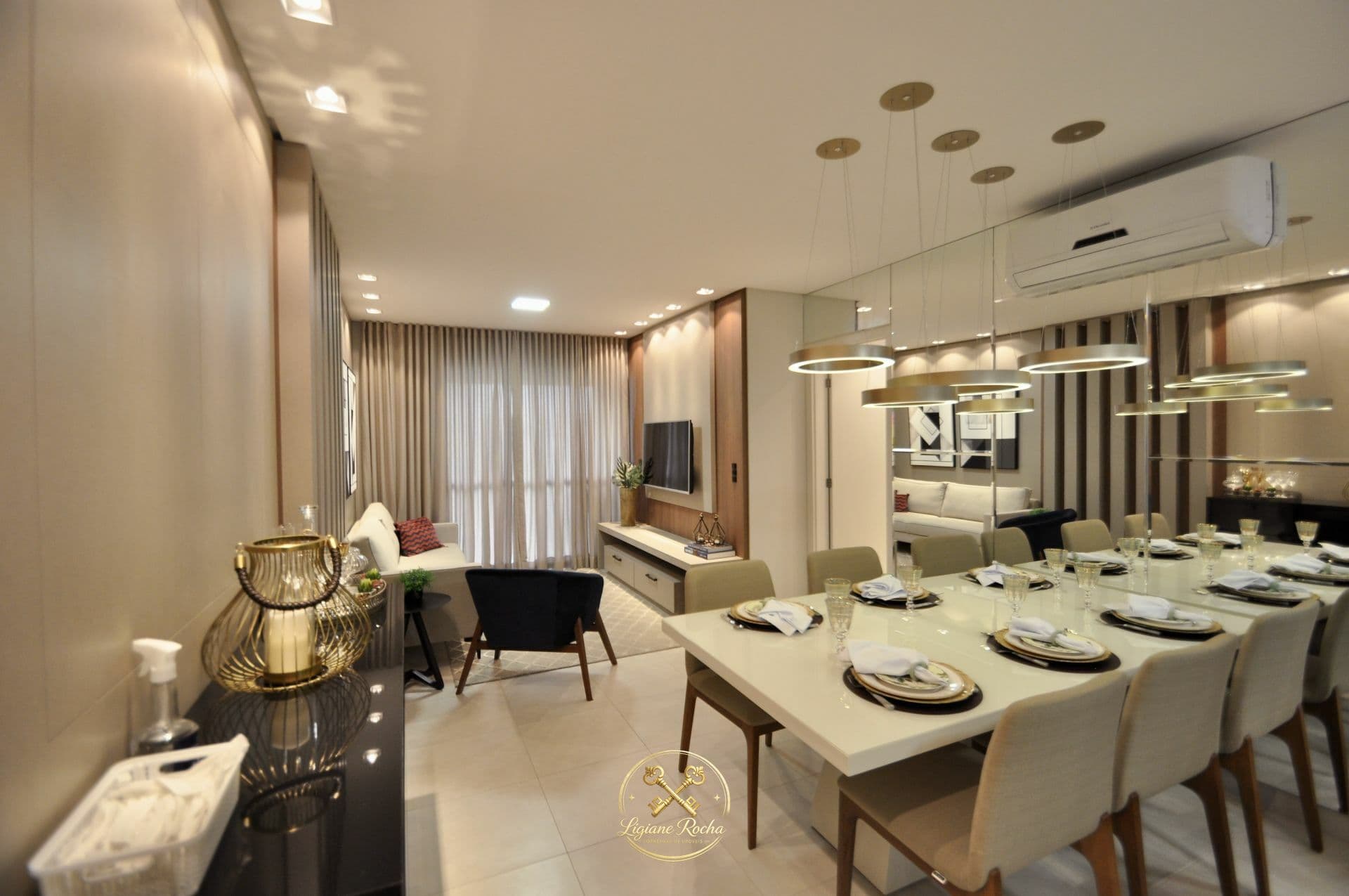 Apartamento Alto Padrão com 03 dormitórios no centro de Criciúma