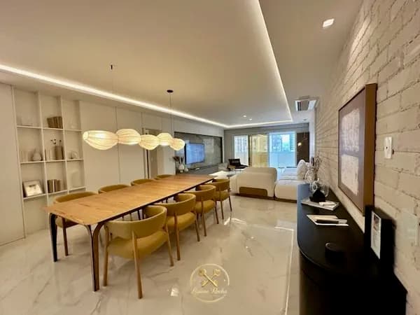 Mansão suspensa no Centro, Balneário Camboriú/SC com previsão para entrega em 2025