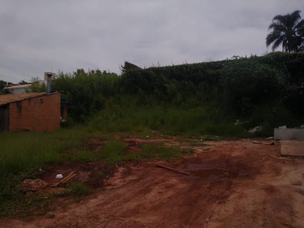 Lote/Terreno em Botucatu - Jardim Paraíso