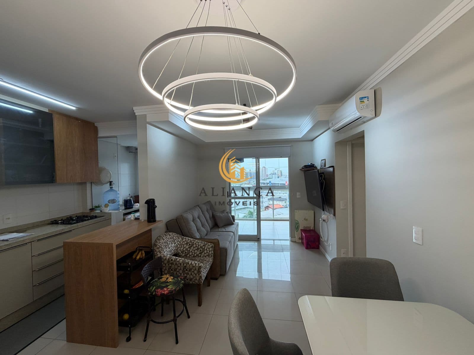 Apartamento em Roçado, São José/SC