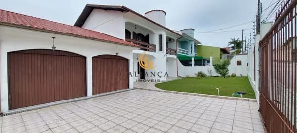 Casa em Barreiros, São José/SC