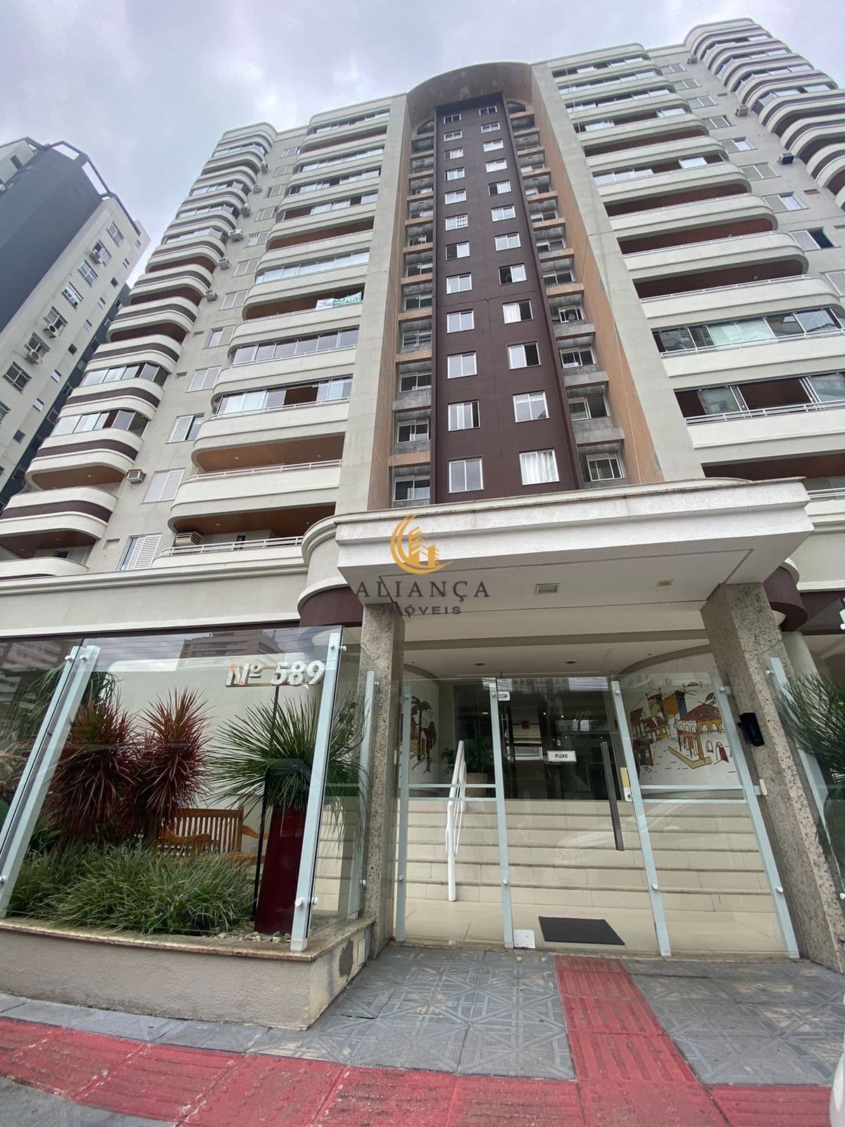 Apartamento em Campinas, São José/SC