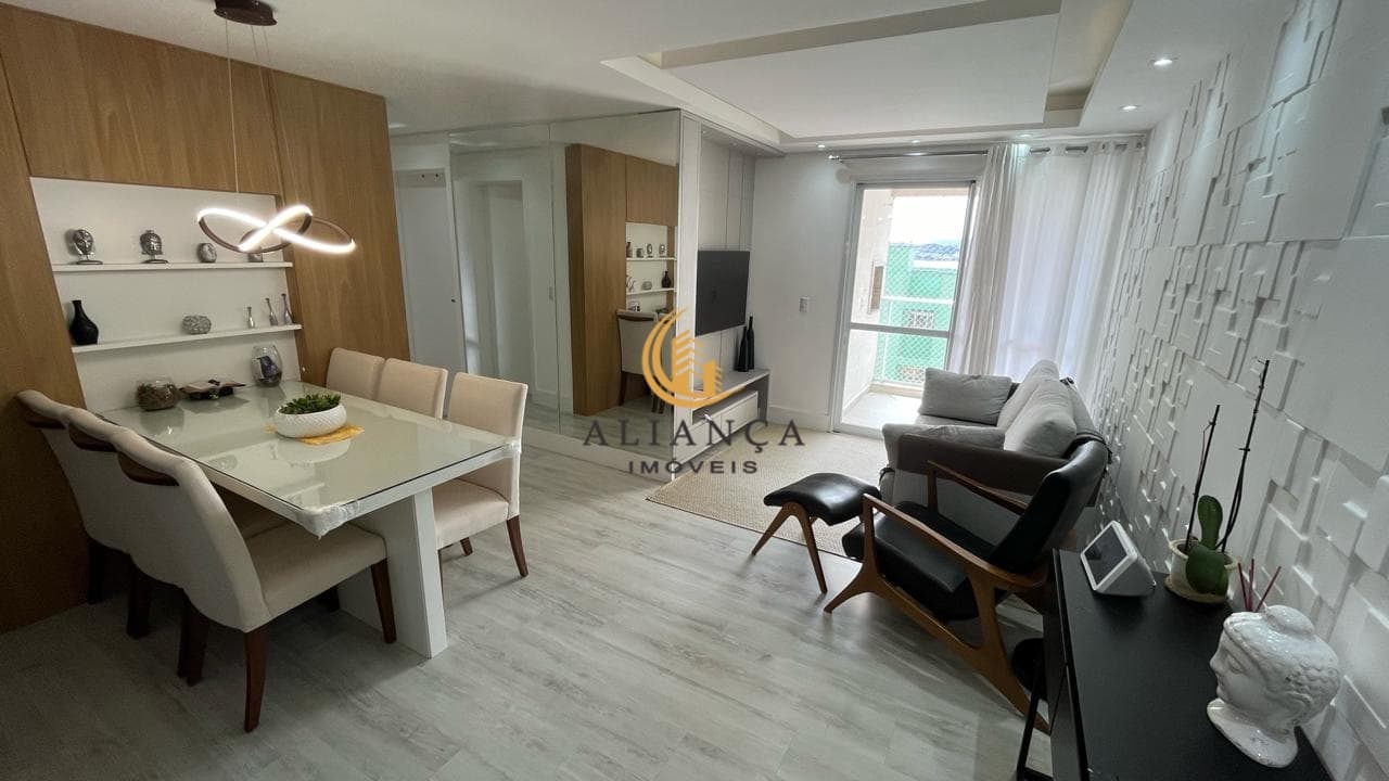 Apartamento em Praia Comprida, São José/SC