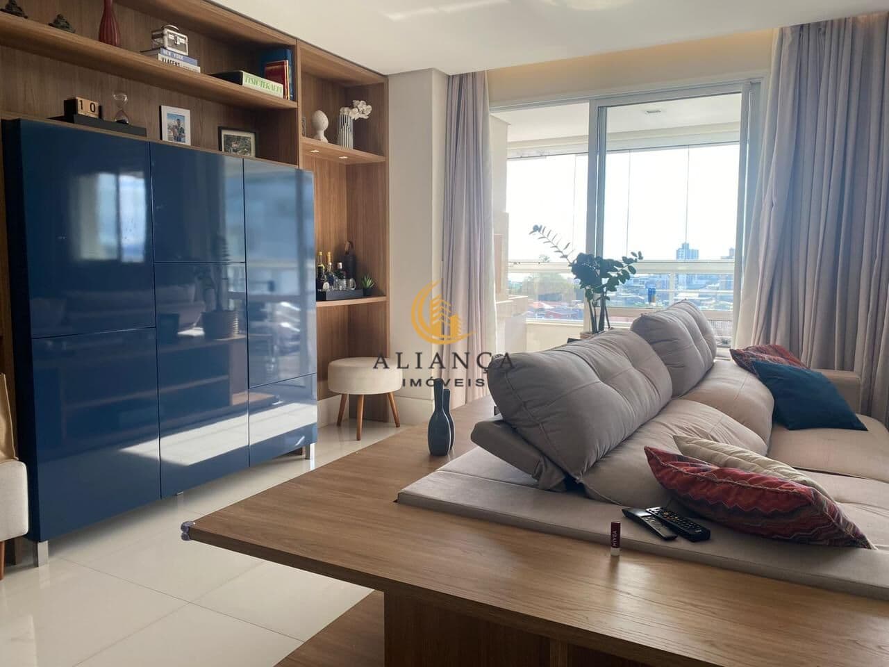 Apartamento em Floresta, São José/SC
