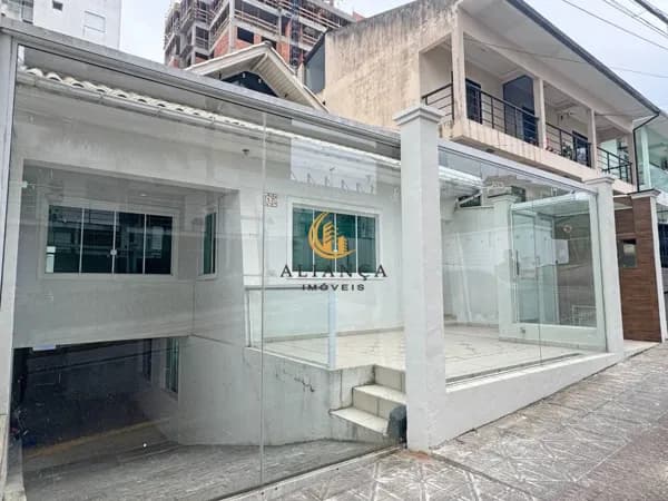 Casa em Barreiros, São José/SC