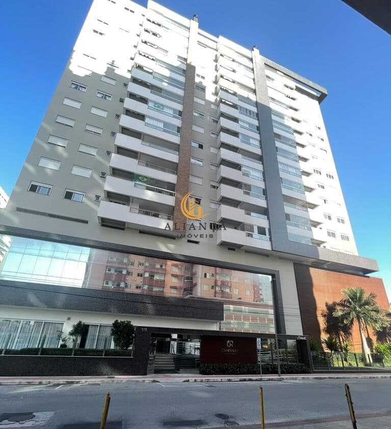 Apartamento em Campinas, São José/SC