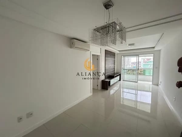 Apartamento em Campinas, São José/SC