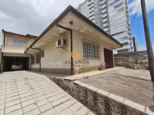 Casa em Barreiros, São José/SC