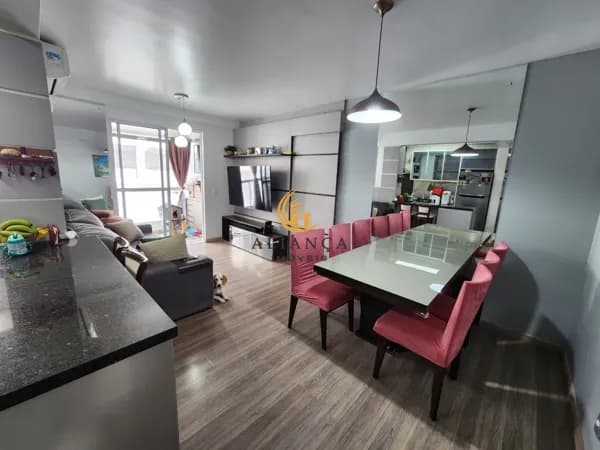 Apartamento em Forquilhinhas, São José/SC