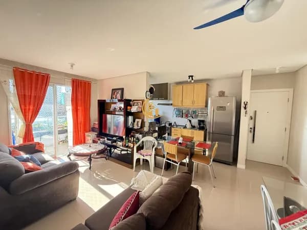 Apartamento em Kobrasol, São José/SC