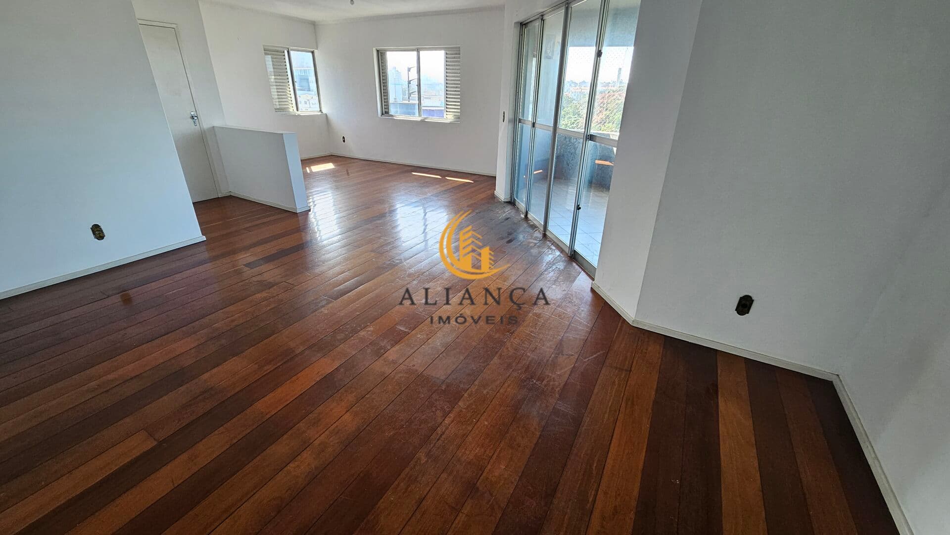 Apartamento Cobertura em Campinas, São José/SC