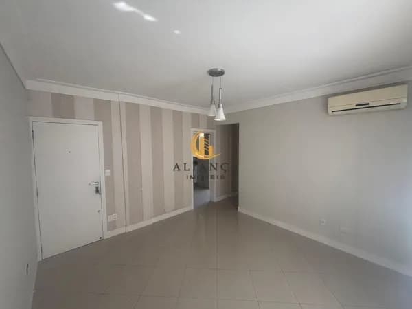 Apartamento em Campinas, São José/SC