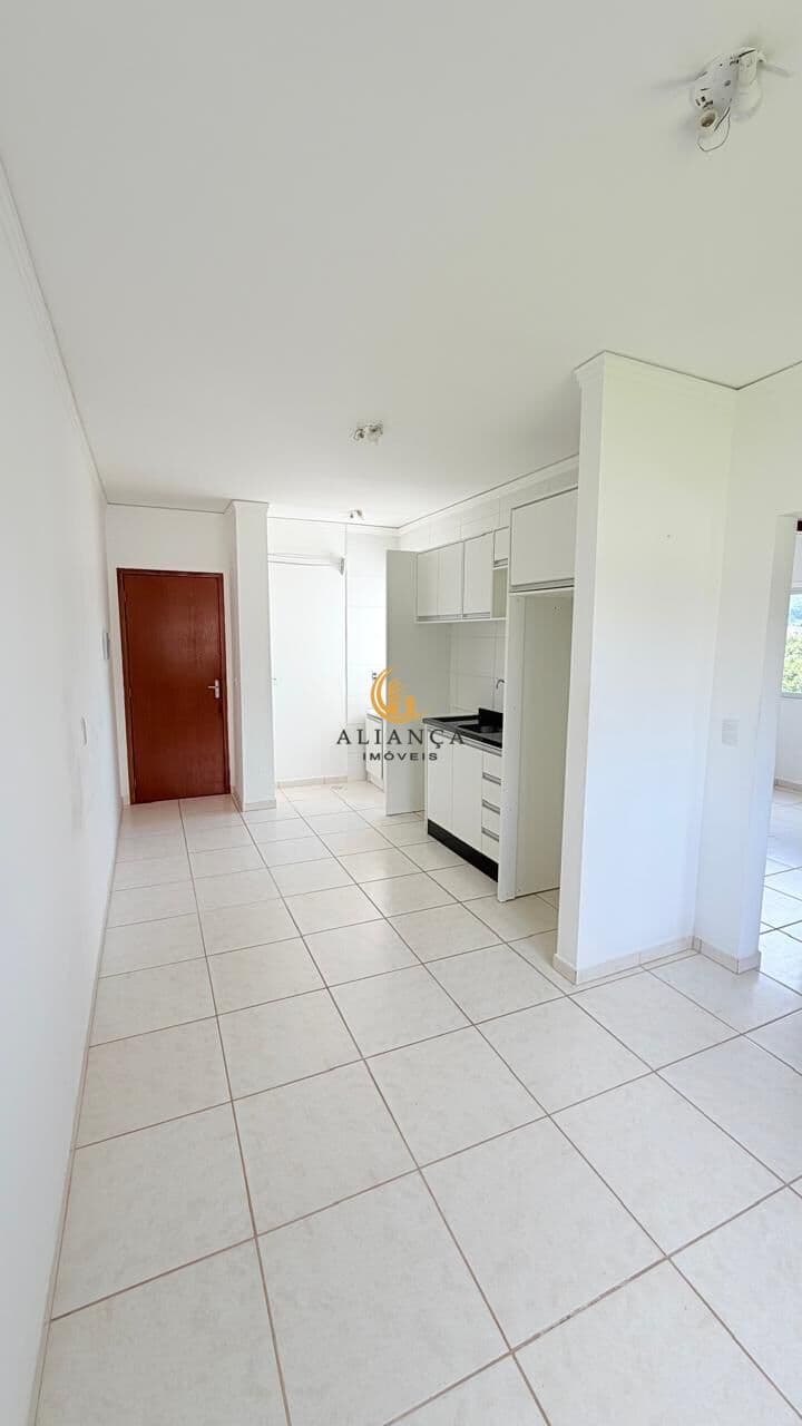 Este lindo apartamento de 2 Dormitórios e 1 Banheiro com 47